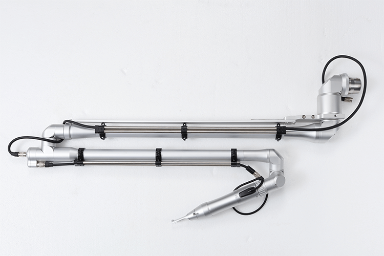 q switch laser arm